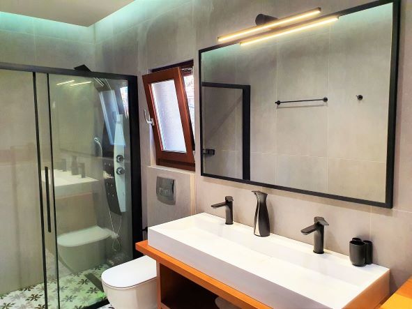 Studio No5 - bathroom